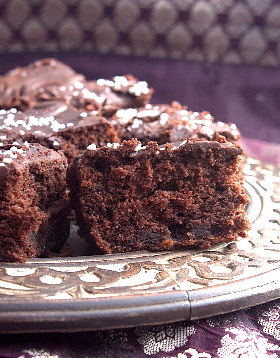 ucierane ciasto czekoladowe z cukinią